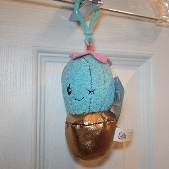 Glitzy Plush Backpack, Bag Charm - Tucan & Cactus NWT - Picture 3 of 7